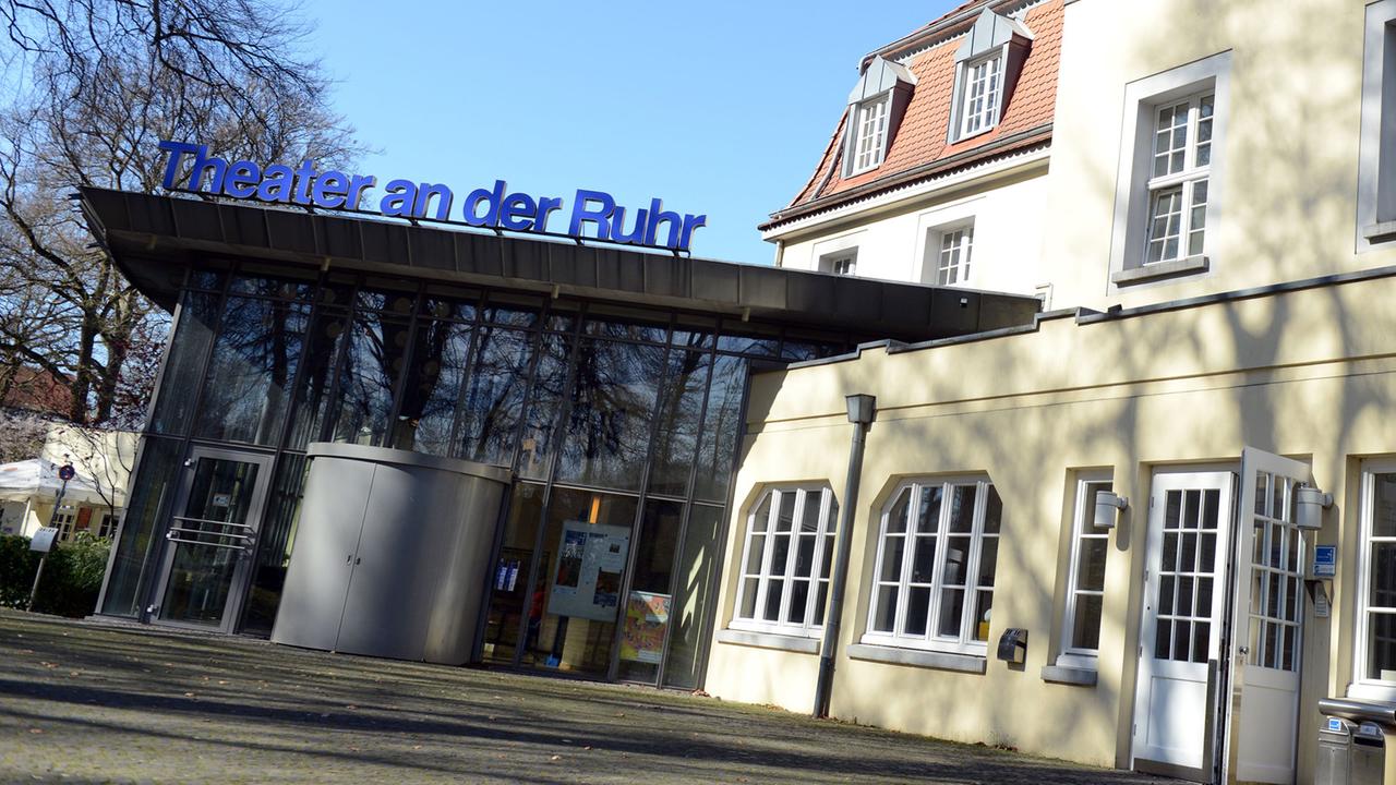 Das Theater an der Ruhr ist eine der Spielstätten der Mülheimer Theatertage Das Theater an der Ruhr ist eine der Spielstätten der Mülheimer Theatertage