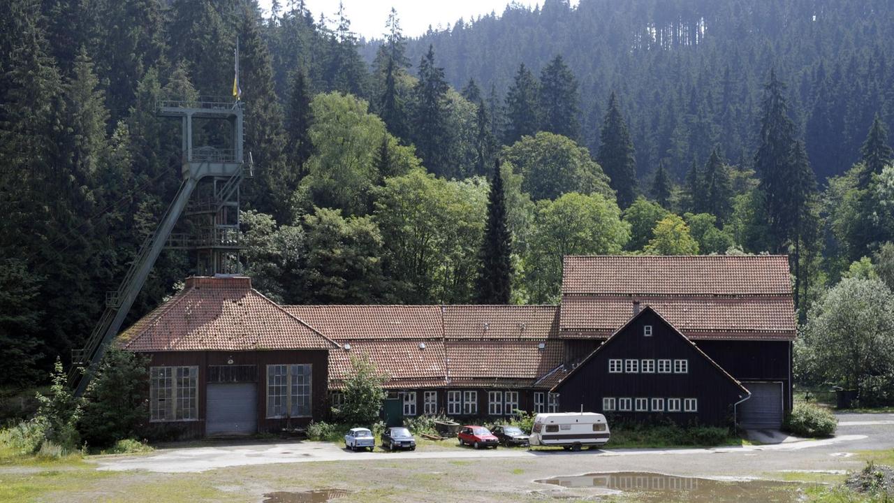 Im ehemaligen Schacht des Bergwerks von Bad Grund soll ein Pumpspeicherkraftwerk installiert werden. Im ehemaligen Schacht des Bergwerks von Bad Grund soll ein Pumpspeicherkraftwerk installiert werden.