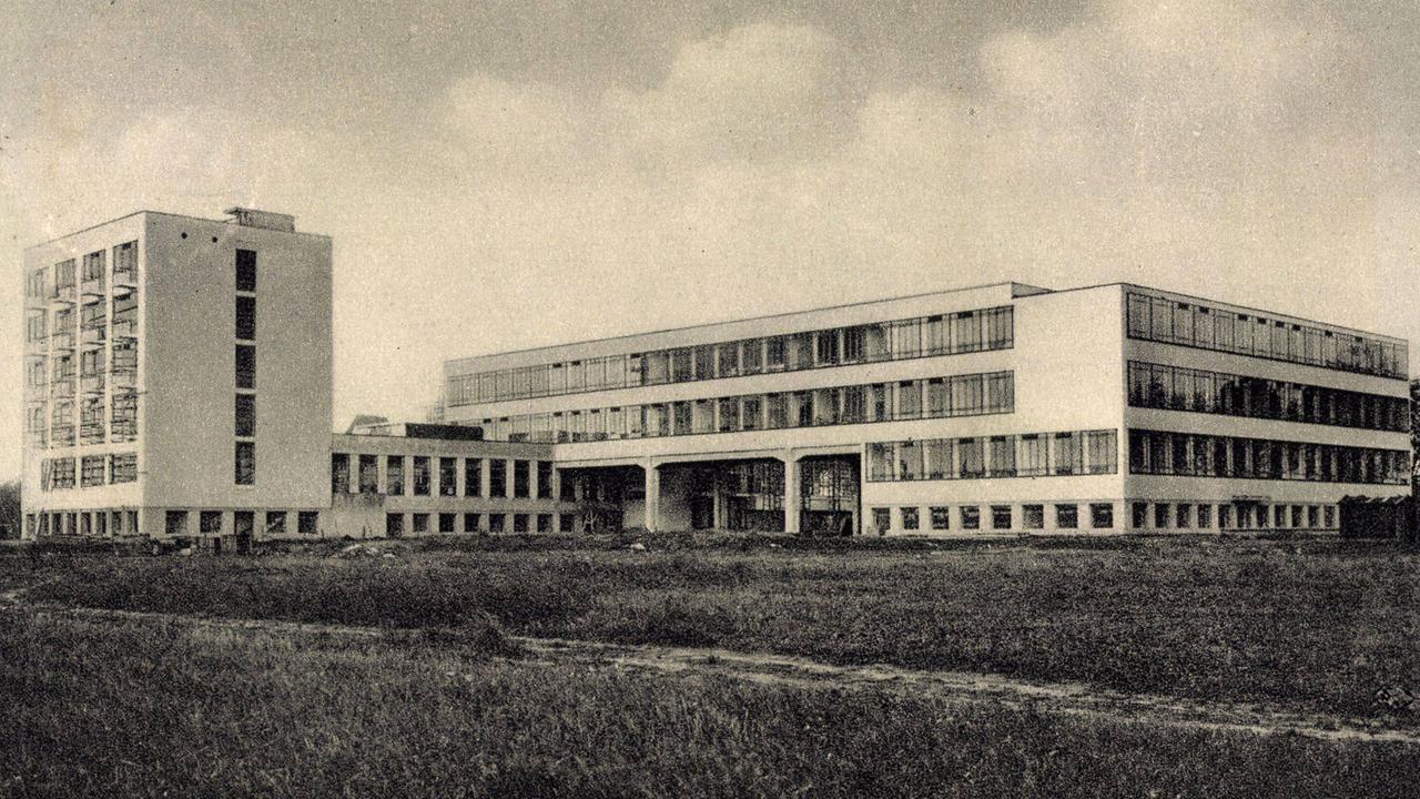 Das Bauhaus in Dessau 1928 Das Bauhaus in Dessau 1928