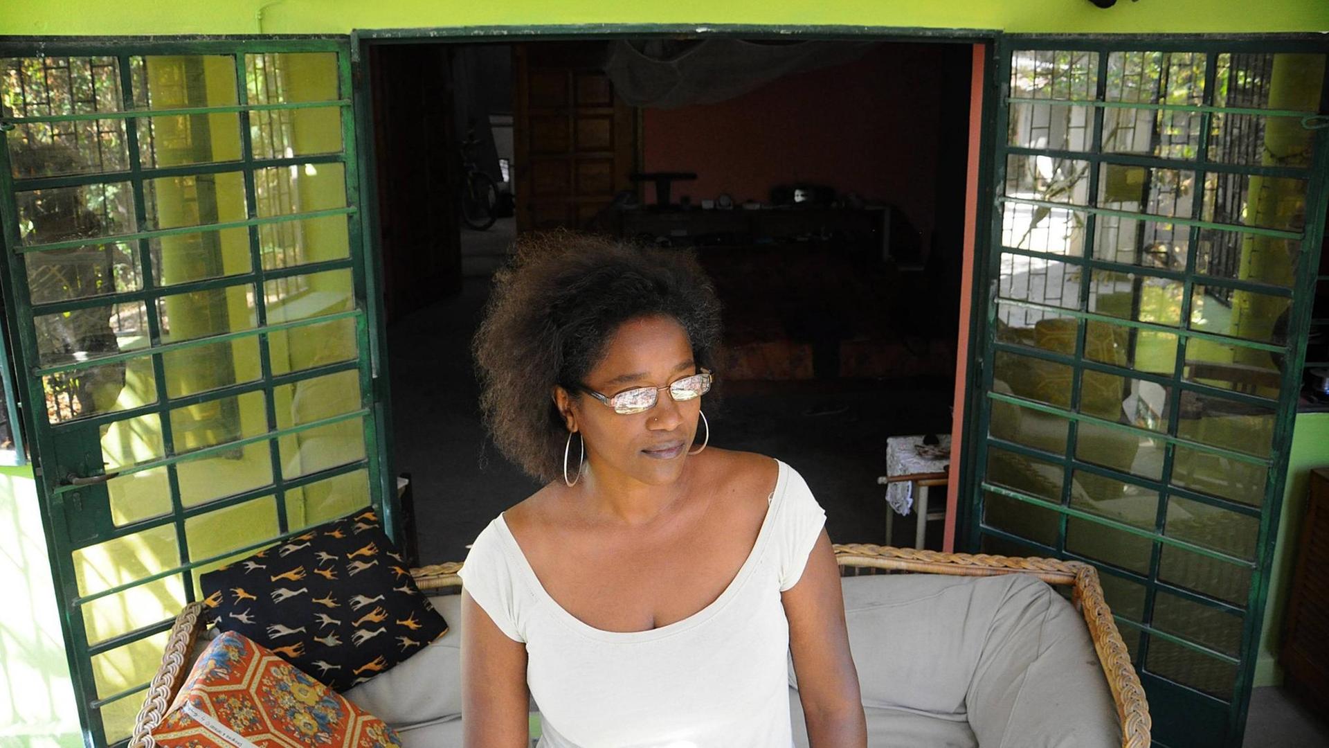 Portrait der haitianischen Schriftstellerin Kettly Mars. (Geschätztes Aufnahmedatum 2012) Portrait der haitianischen Schriftstellerin Kettly Mars. (Geschätztes Aufnahmedatum 2012)