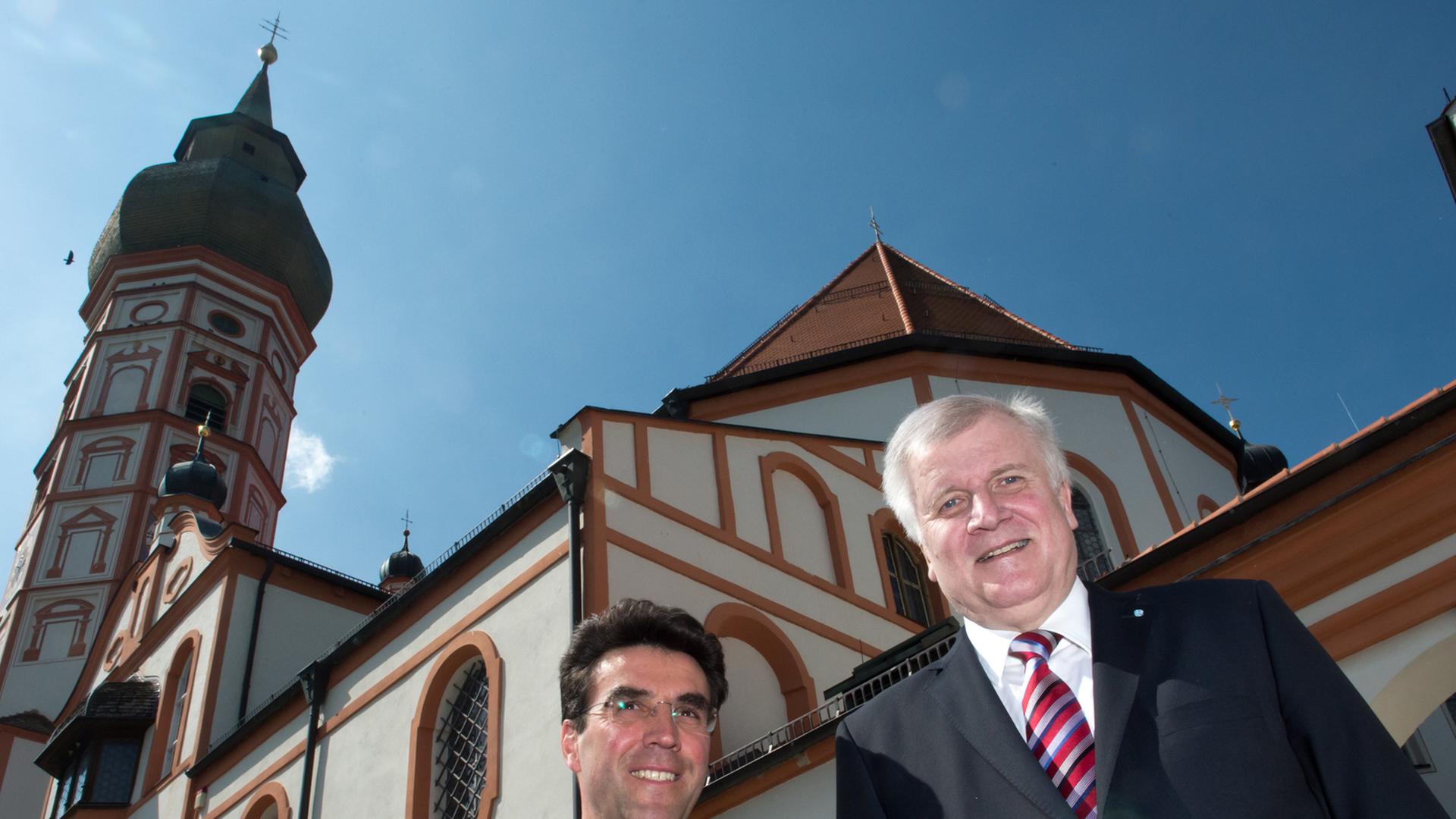 Horst Seehofer und der Andechser Pater Johannes Eckert am 25.04.2014 Horst Seehofer und der Andechser Pater Johannes Eckert am 25.04.2014