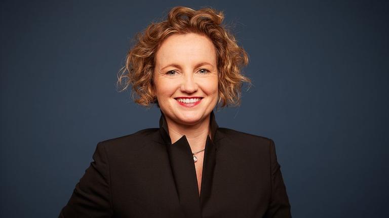 Porträt von Ivana Scharf Porträt von Ivana Scharf