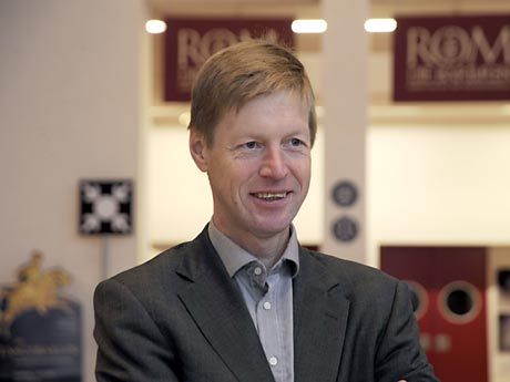 Dr. Robert Fleck, Intendant Dr. Robert Fleck, Intendant