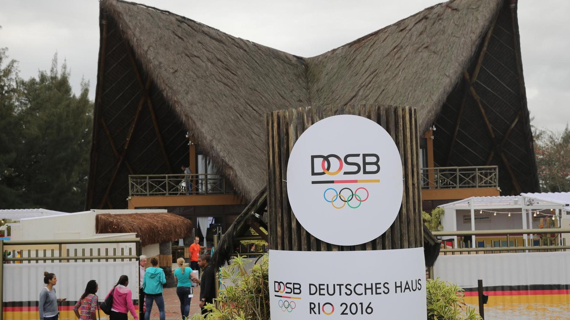 Das Deutsche Haus der Olympiateilnehmer in Rio de Janeiro. Das Deutsche Haus der Olympiateilnehmer in Rio de Janeiro.