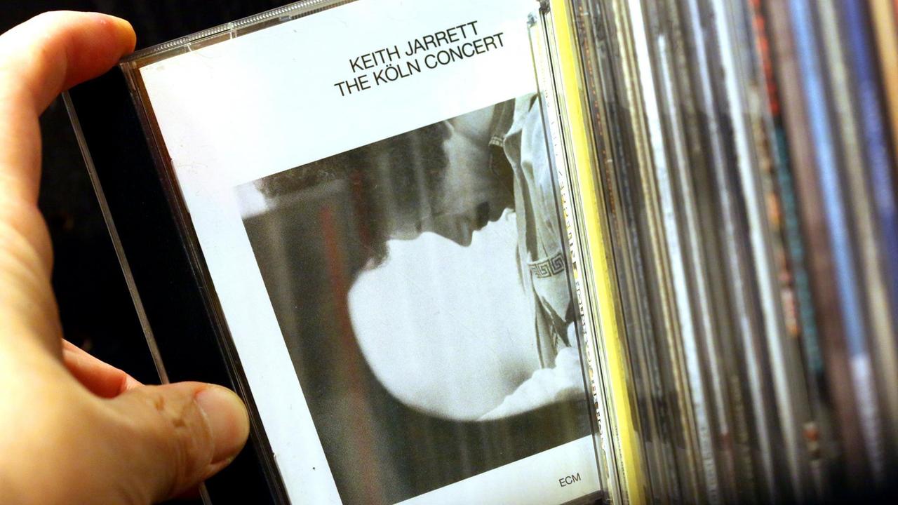 Blick auf das CD-Cover des legendären Köln-Konzerts von Keith Jarrett im Jahr 1975 in der dortigen Oper.