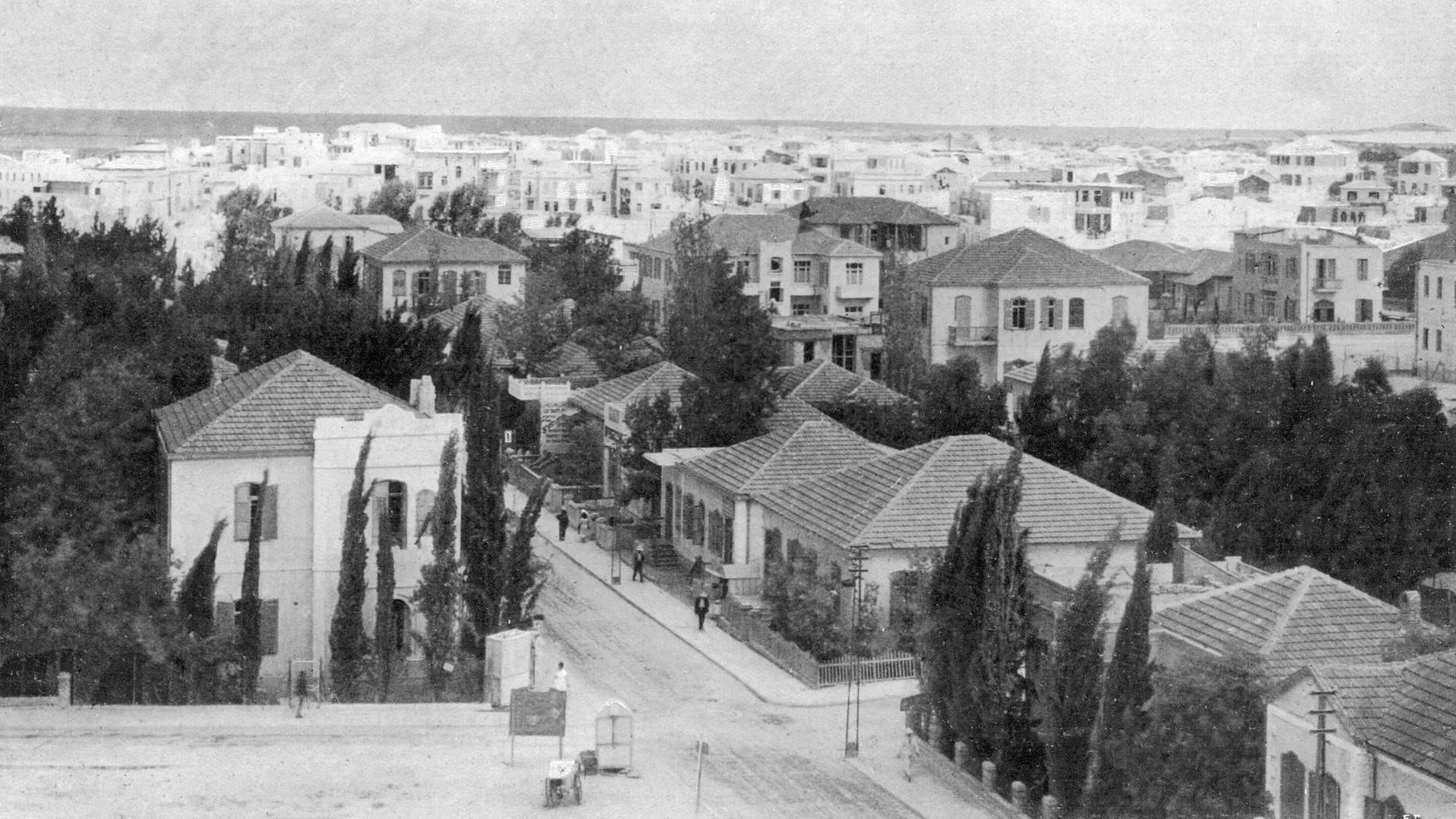 Blick über das neu errichtete Tel Aviv von 1925. Blick über das neu errichtete Tel Aviv von 1925.