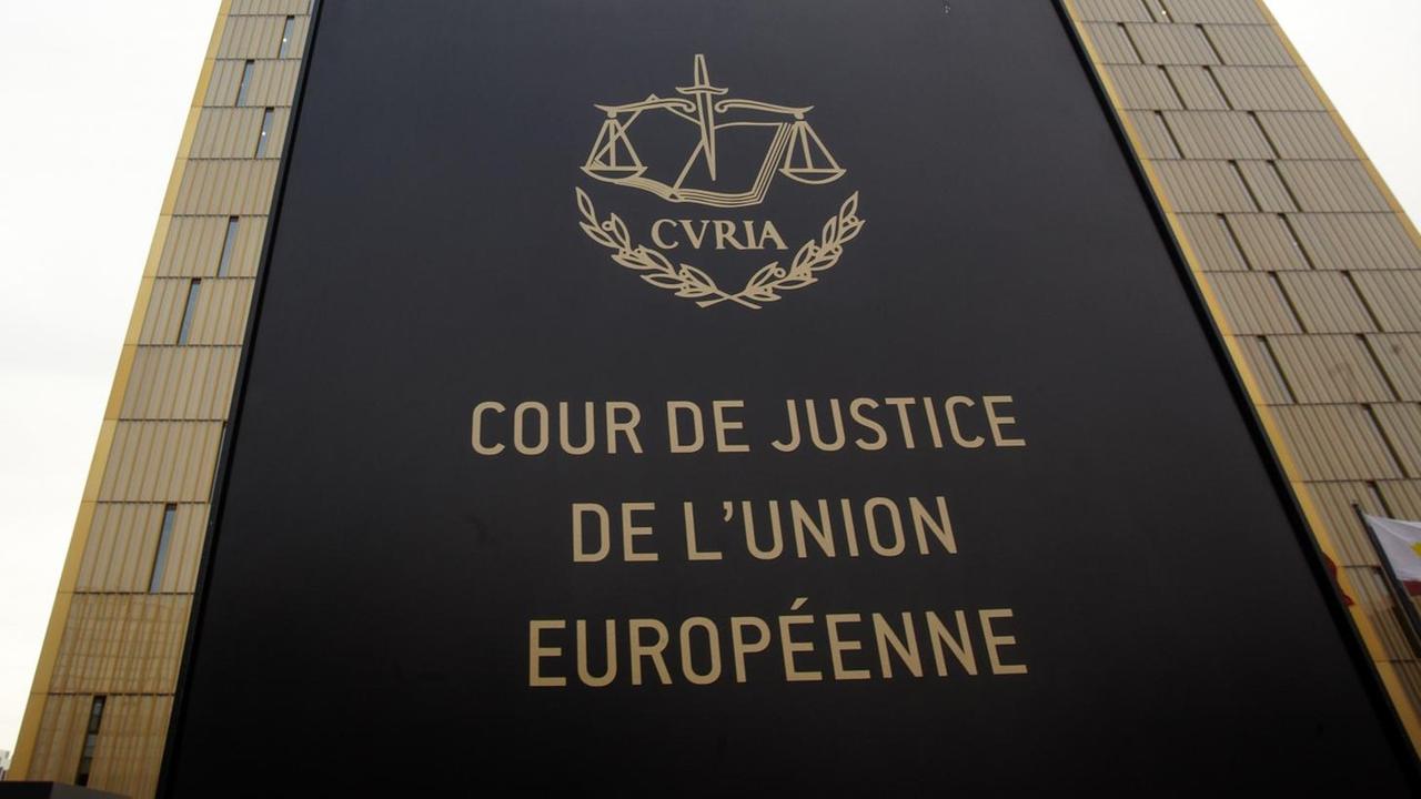 Das Bild zeigt das Logo und den Schriftzug des EuGH, des Europäischen Gerichtshofs in Luxemburg. Das Bild zeigt das Logo und den Schriftzug des EuGH, des Europäischen Gerichtshofs in Luxemburg.
