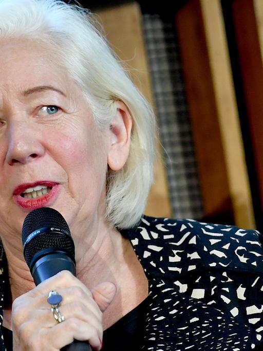 24.10.2018, Berlin: Bettina Wagner-Bergelt, Künstlerische Leiterin Bauhaus100, bei einer Pressekonferenz zum Bauhaus-Jubiläum.