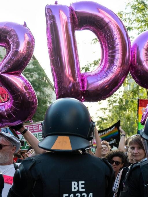 Die Bewegung BDS beim Radical Queer March in Berlin 2019.