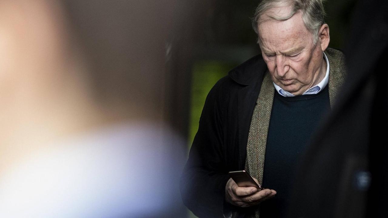 Alexander Gauland, AfD-Fraktionsvorsitzender, aufgenommen nach der Bundespressekonferenz zur Reaktion der AfD Alternative fuer Deutschland nach der Wahl der Hamburger Buergerschaft. Berlin, 24.02.2020. Alexander Gauland, AfD-Fraktionsvorsitzender, aufgenommen nach der Bundespressekonferenz zur Reaktion der AfD Alternative fuer Deutschland nach der Wahl der Hamburger Buergerschaft. Berlin, 24.02.2020.