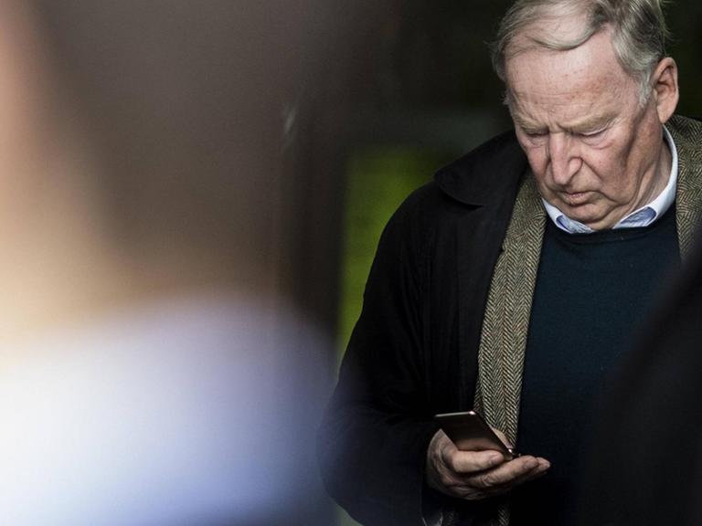 Alexander Gauland, AfD-Fraktionsvorsitzender, aufgenommen nach der Bundespressekonferenz zur Reaktion der AfD Alternative fuer Deutschland nach der Wahl der Hamburger Buergerschaft. Berlin, 24.02.2020.