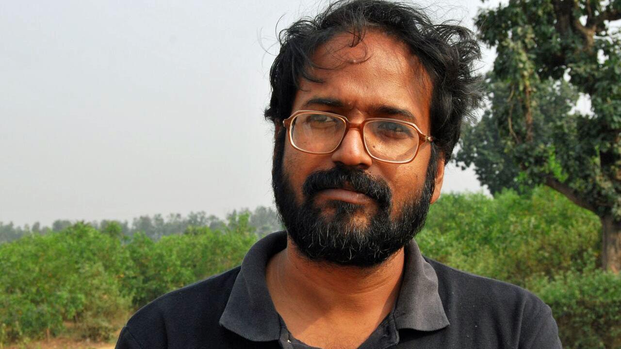 Anshuman Das von der Welthungerhilfe im Dorf Chingri in der indischen Region Bankura Anshuman Das von der Welthungerhilfe im Dorf Chingri in der indischen Region Bankura