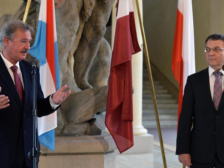 Luxemburgs Außenminister Jean Asselborn mit seinem tschechischem Amtskollegen Lubomir Zaoralek