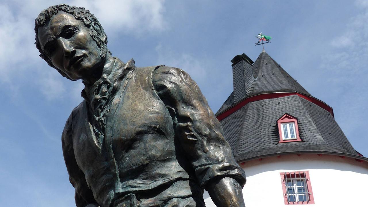 Das Schinderhannes-Denkmal in Simmern im Hunsrück