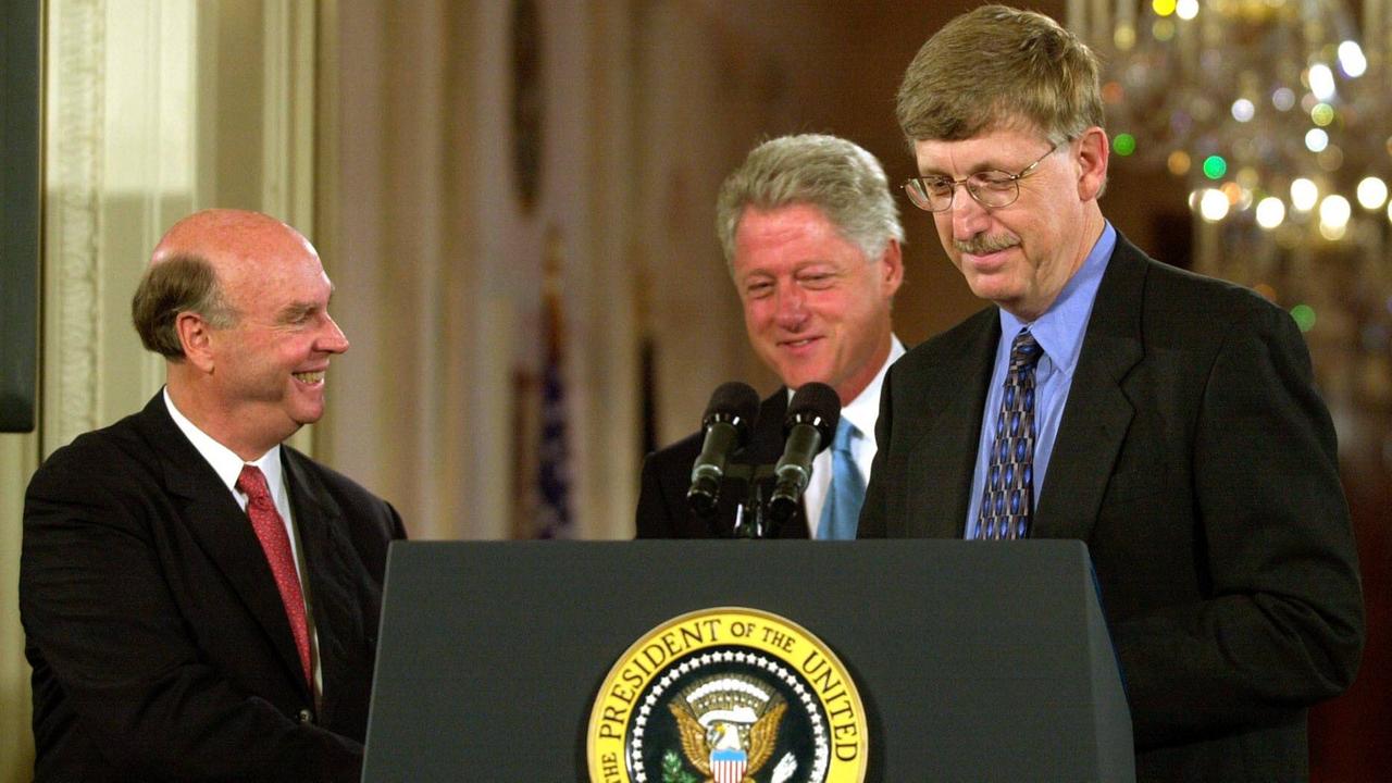 Craig Venter mit US-Päsident Bill Clinton und Dr. Francis Collins während einer Pressekonferenz anlässlich des Human Genome Projekts in Washington Craig Venter mit US-Päsident Bill Clinton und Dr. Francis Collins während einer Pressekonferenz anlässlich des Human Genome Projekts in Washington