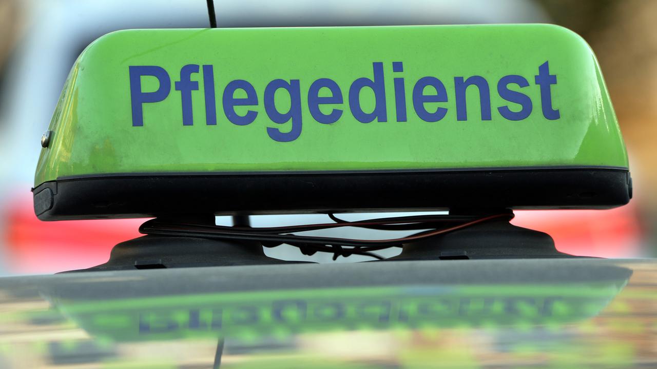 Viele mobile Pflegedienste sind am Markt tätig und bieten ihre Leistungen an. Viele mobile Pflegedienste sind am Markt tätig und bieten ihre Leistungen an.