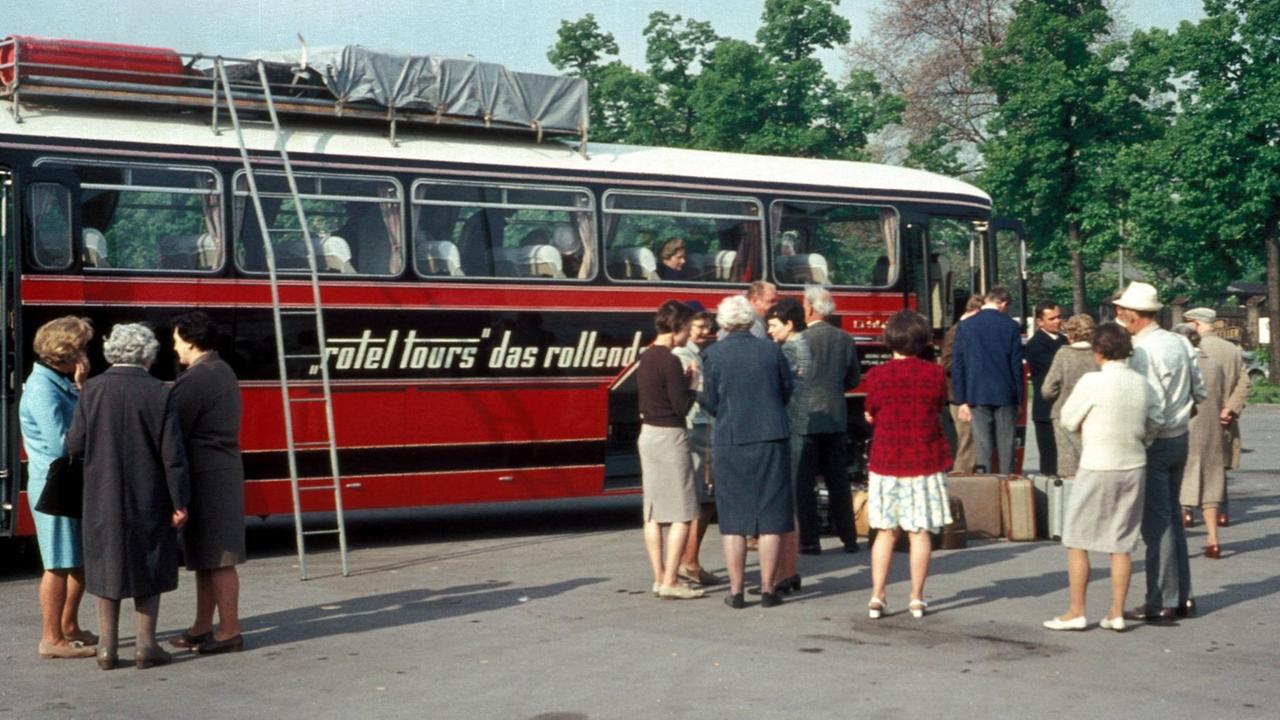 Eine Kleine Geschichte Der Pauschalreise - Ausflug Mit Schinkenbrot