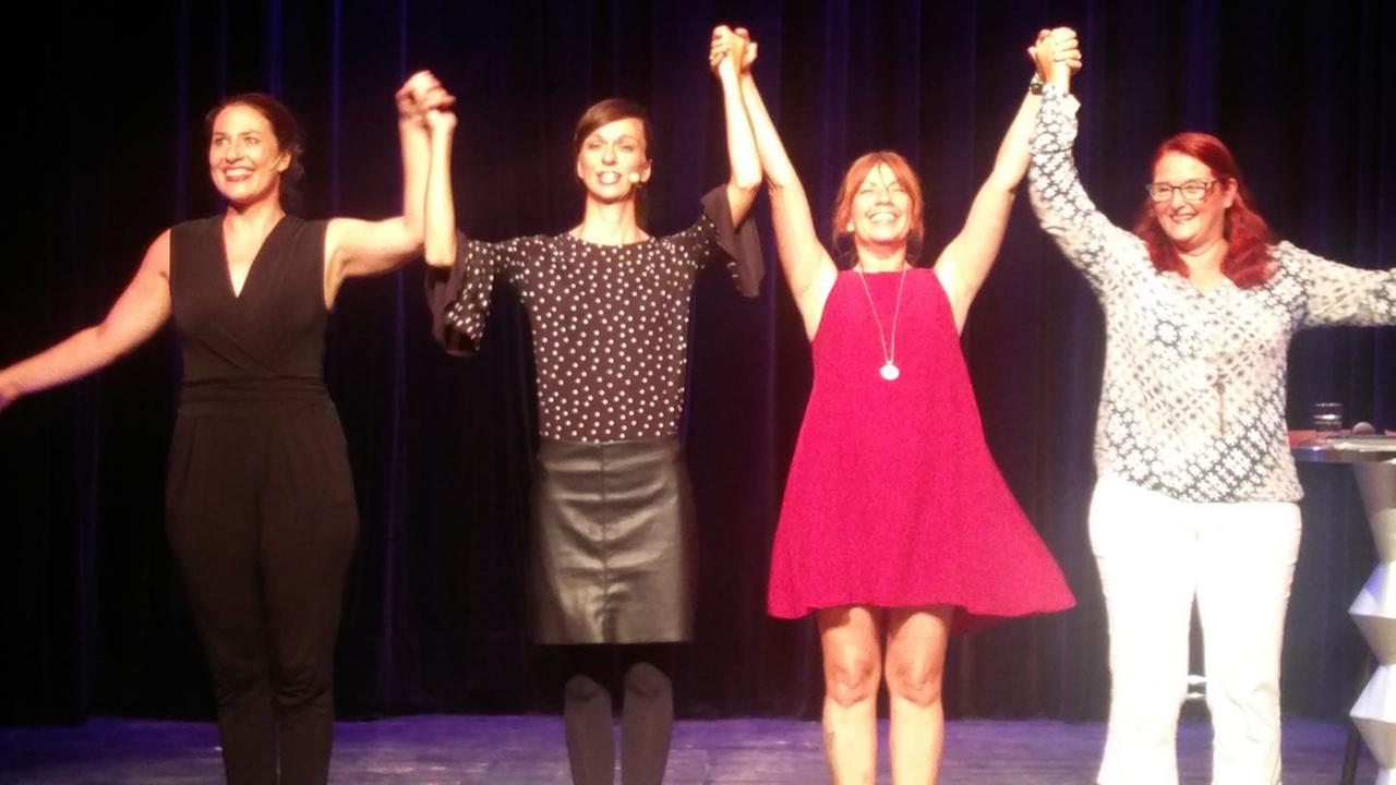Eva Eiselt, Anna Piechotta, Dagmar Schönleber und Anny Hartmann Eva Eiselt, Anna Piechotta, Dagmar Schönleber und Anny Hartmann