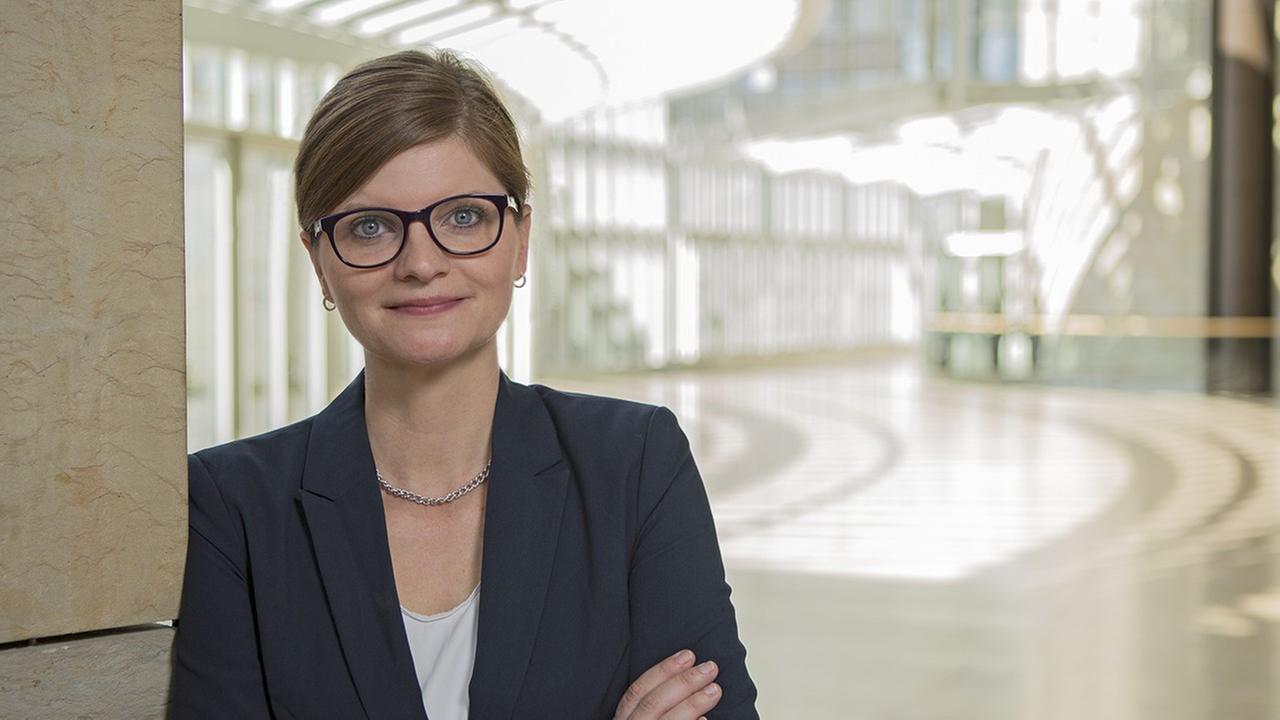 Sarah Philipp, stellvertretende Vorsitzende der SPD-Landtagsfraktion in Nordrhein-Westfalen. Sarah Philipp, stellvertretende Vorsitzende der SPD-Landtagsfraktion in Nordrhein-Westfalen.