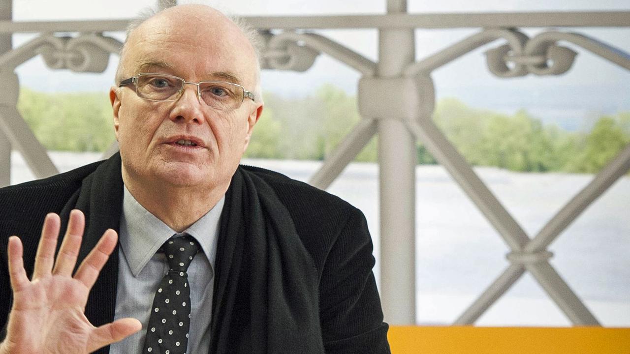 Volkhard Knigge, Stiftungsdirektor der Gedenkstätte Buchenwald und Mittelbau-Dora bei einem Pressegespräch am 21.1.2015 Volkhard Knigge, Stiftungsdirektor der Gedenkstätte Buchenwald und Mittelbau-Dora bei einem Pressegespräch am 21.1.2015