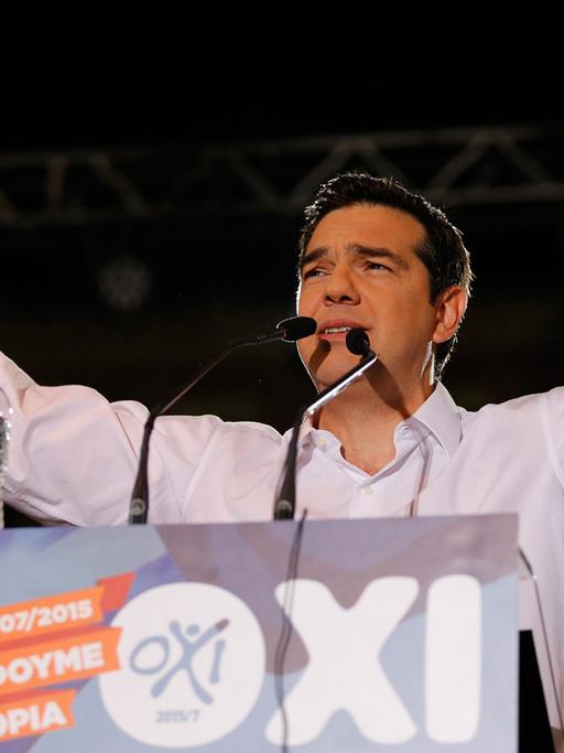 Griechenlands Ministerpräsident Alexis Tsipras empfiehlt ein "oxi" (nein) beim Referendum.