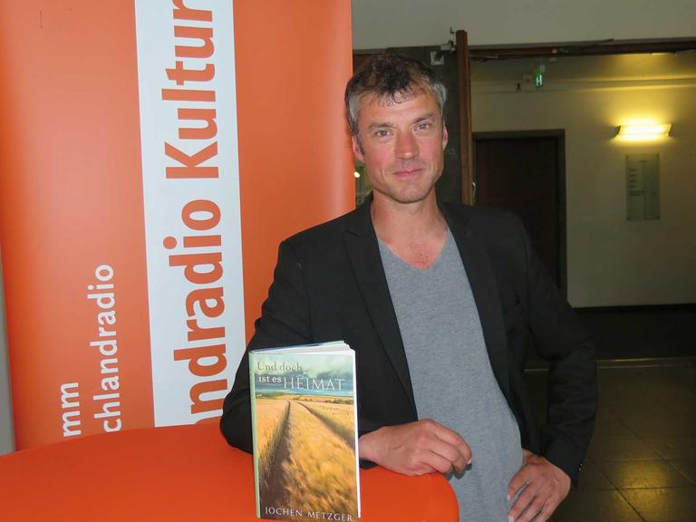 Jochen Metzger, Autor des Buches "Und doch ist es Heimat" (Rowohlt Verlag), zu Gast bei Deutschlandradio Kultur