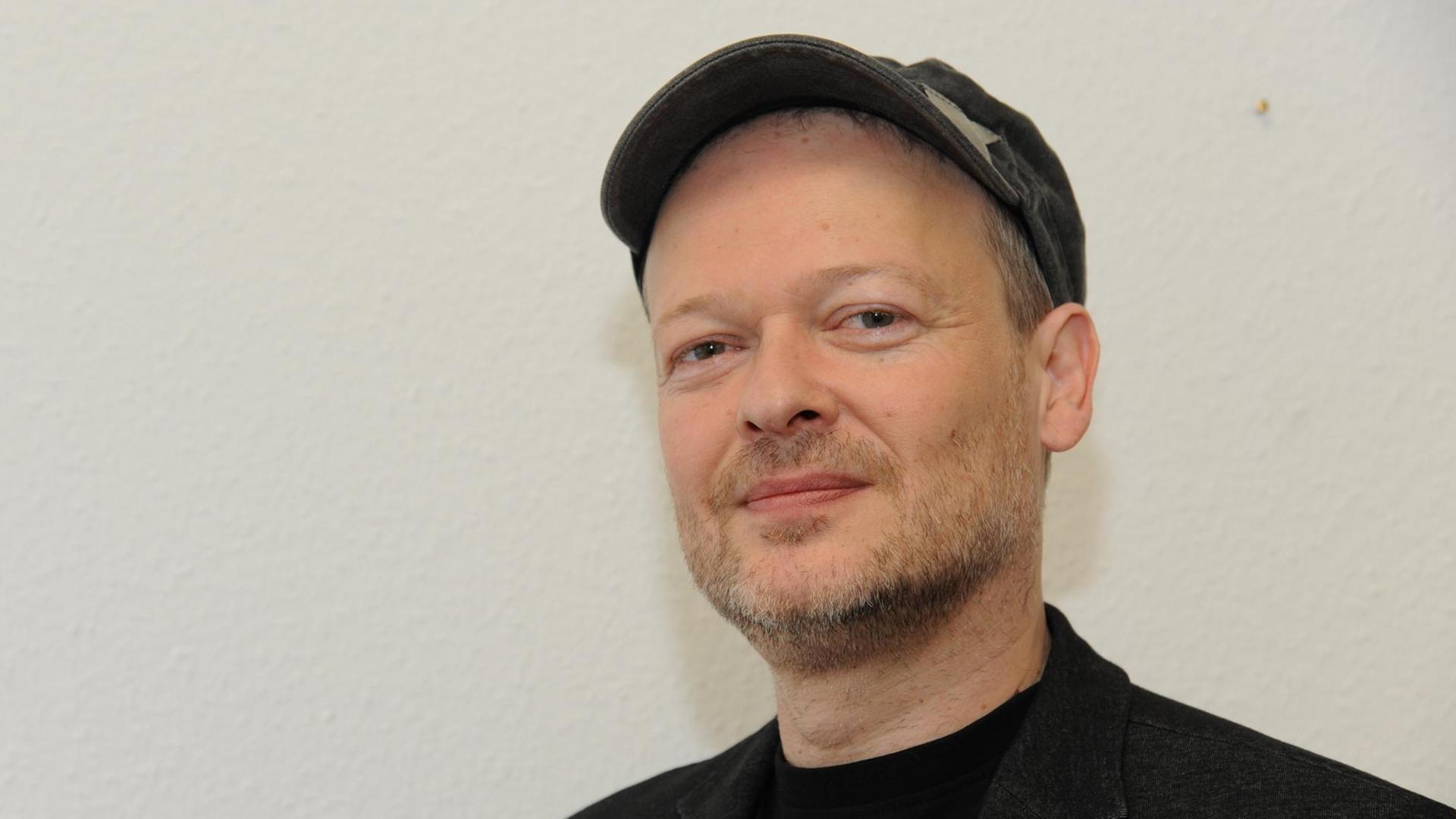 Der Philosoph, Autor und religions- und kulturkritische Publizist Michael Schmidt-Salomon aufgenommen am 15.03.2015 in Köln. Der Philosoph, Autor und religions- und kulturkritische Publizist Michael Schmidt-Salomon aufgenommen am 15.03.2015 in Köln.