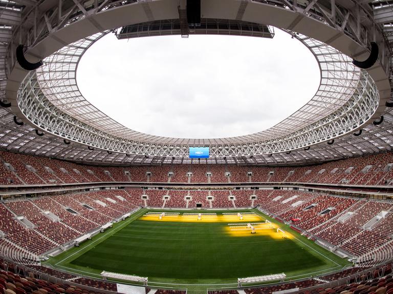 Der Innenraum des Olympiastadion Luschniki in Moskau. Die Stadt ist einer der Spielorte für die FIFA Fußball-Weltmeisterschaft 2018 in Russland.