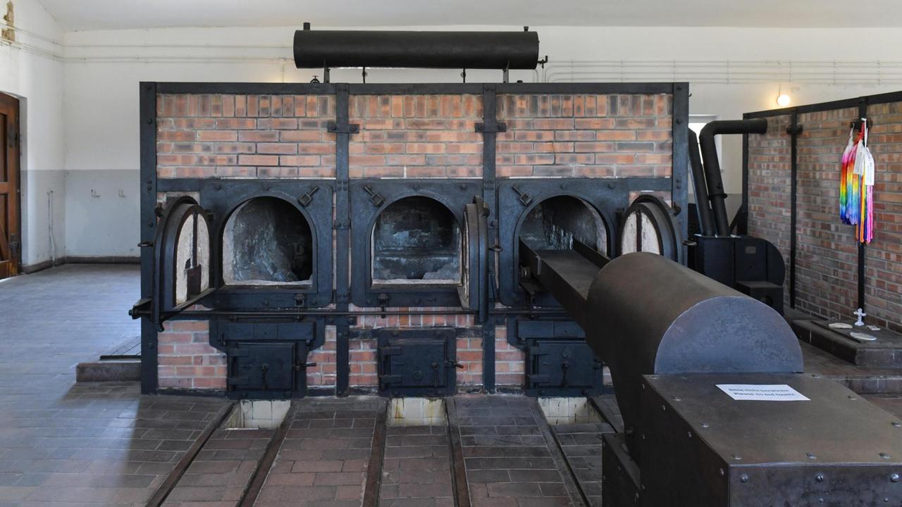 Verbrennungsöfen im Krematorium in der Gedenkstätte Buchenwald. Verbrennungsöfen im Krematorium in der Gedenkstätte Buchenwald.