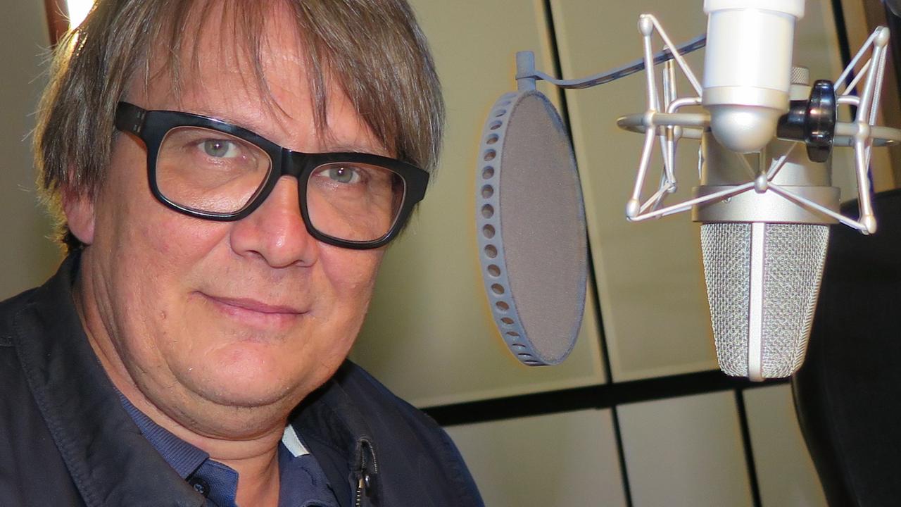 Sven Regener zu Gast bei Deutschlandfunk Kultur Sven Regener zu Gast bei Deutschlandfunk Kultur