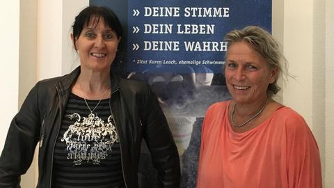 Chris Karl und Nicola Werdenigg beim Voice-Dialogforum zu sexualisierter Gewalt