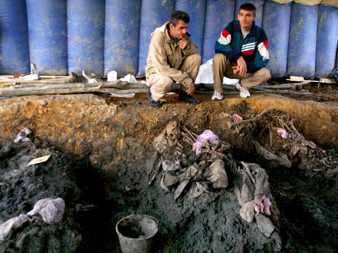 Ein am 11. November 2006 entdecktes Massengrab in Snagovo bei Zvornik
