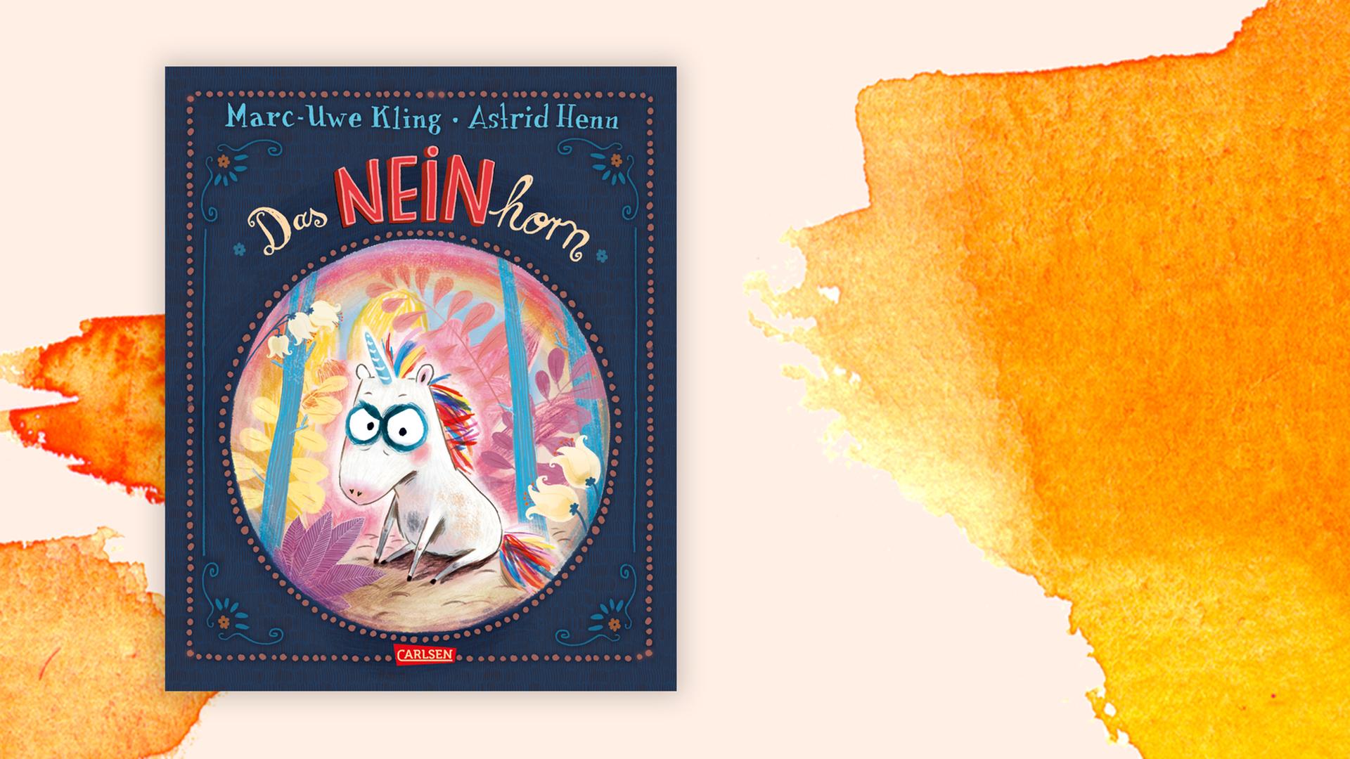 Das Cover zeigt die eine runde, bunte Zeichnung, in deren Zentrum ein weißes Einhorn sitzt. Im Hintergrund ranken Pflanzen. Das Cover zeigt die eine runde, bunte Zeichnung, in deren Zentrum ein weißes Einhorn sitzt. Im Hintergrund ranken Pflanzen.