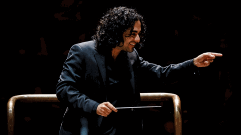 Der Dirigent Kerem Hasan