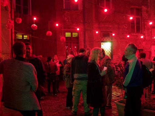 Das Kulturprojekt Schokoladen in der Ackerstraße in Berlin-Mitte bei einer Party am 15.06.2016. Auch der legendäre "Club der polnischen Versager" residiert hier.