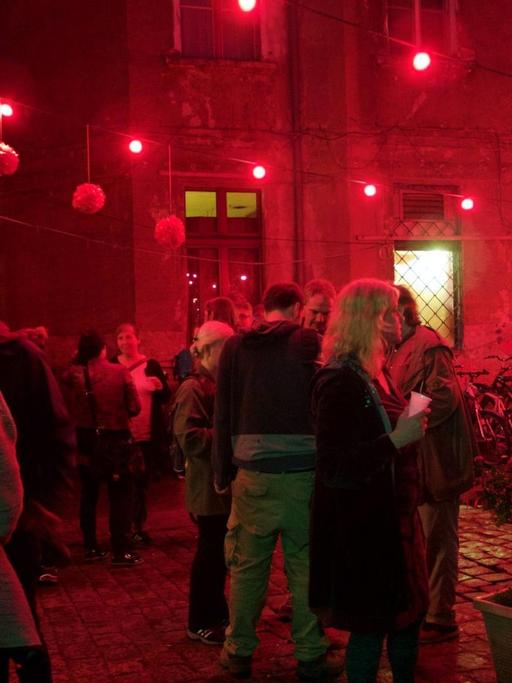 Das Kulturprojekt Schokoladen in der Ackerstraße in Berlin-Mitte bei einer Party am 15.06.2016. Auch der legendäre "Club der polnischen Versager" residiert hier.