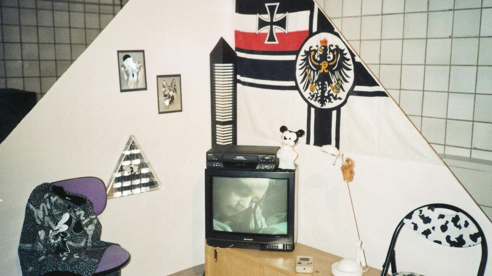 "Triangular Stories" von Künstlerin Henrike Naumann, Installationsansicht "Triangular Stories" von Künstlerin Henrike Naumann, Installationsansicht