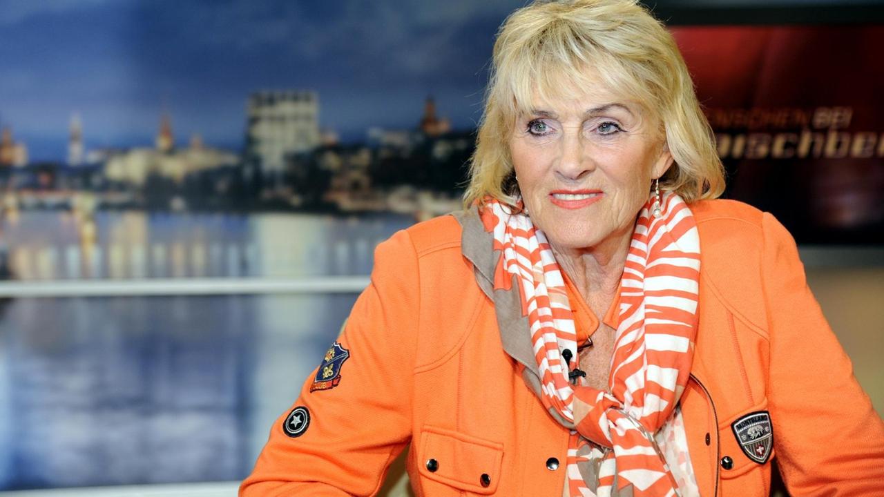 Ellen Thiemann 2014 in der ARD-Talkshow "Menschen bei Maischberger. Ellen Thiemann 2014 in der ARD-Talkshow "Menschen bei Maischberger.