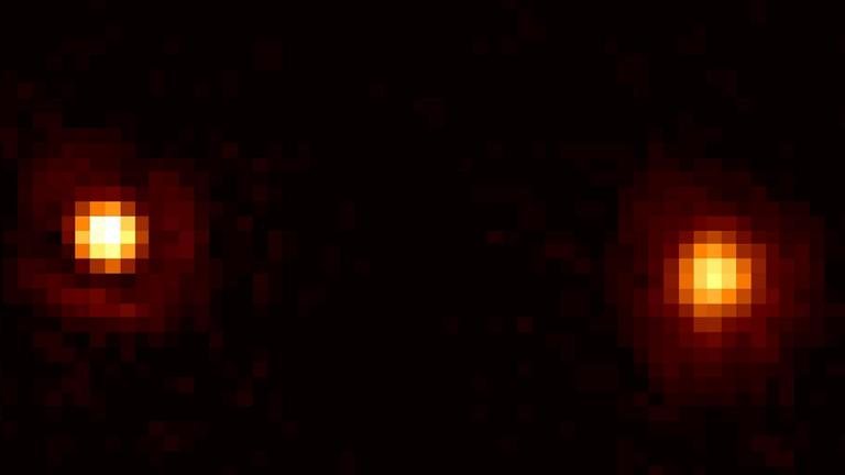 Der Riesenstern Mira und sein Begleiter, beobachtet mit dem Hubble-Weltraumteleskop Der Riesenstern Mira und sein Begleiter, beobachtet mit dem Hubble-Weltraumteleskop