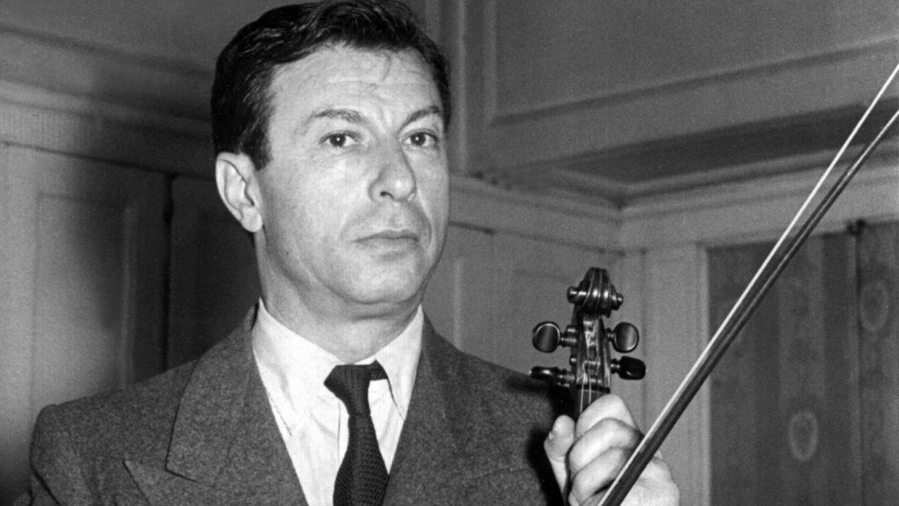 Der amerikanische Violin-Virtuose Nathan Milstein. Der amerikanische Violin-Virtuose Nathan Milstein.