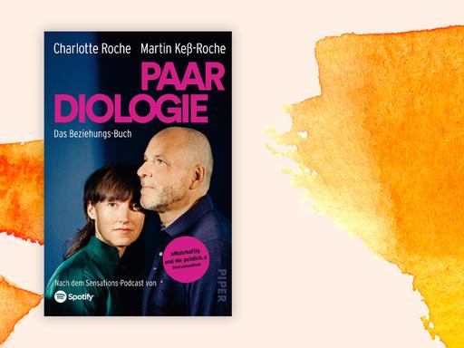Das Buchcover von Charlotte Roche und Martin Keß-Roche "Paardiologie" vor Deutschlandfunk Kultur Hintergrund..