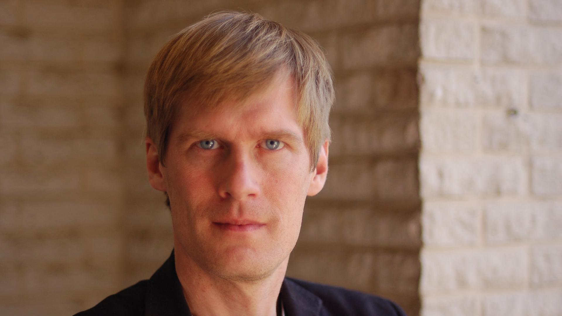 Der Journalist Malte Kreutzfeld, Parlamentskorrespondent für Wirtschaft und Umwelt bei der "tageszeitung" Der Journalist Malte Kreutzfeld, Parlamentskorrespondent für Wirtschaft und Umwelt bei der "tageszeitung"