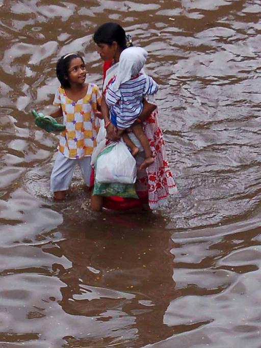 Überflutungen in der indischen Stadt Hyderabad.