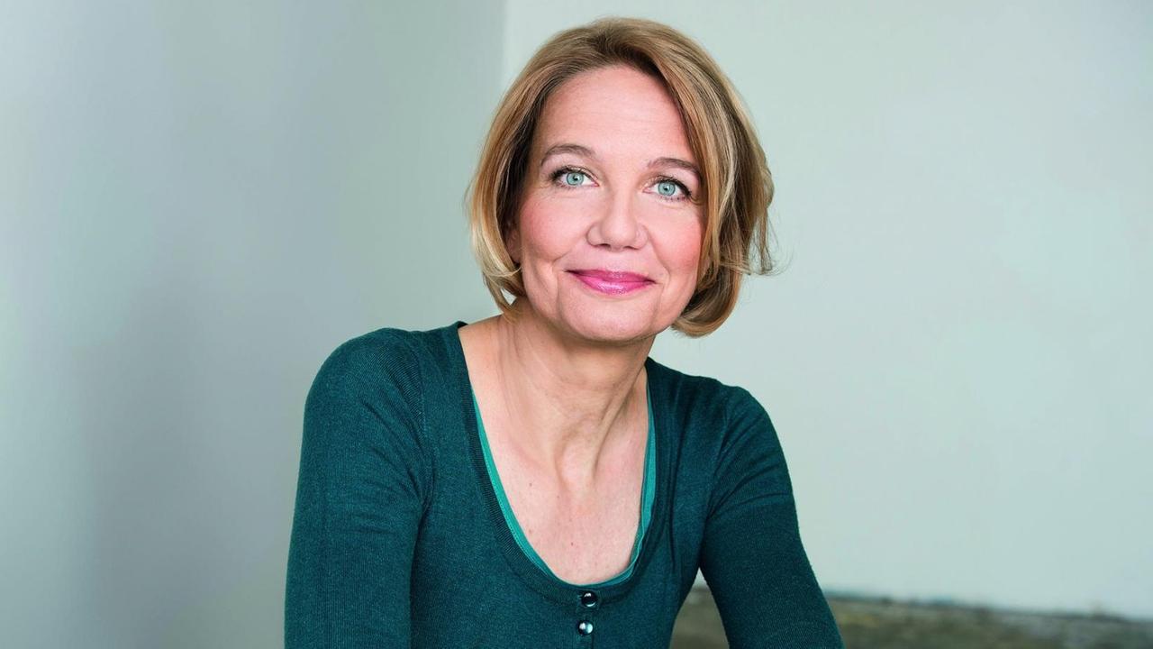Ein aktuelles Foto der Schriftstellerin Sybil Volks Ein aktuelles Foto der Schriftstellerin Sybil Volks