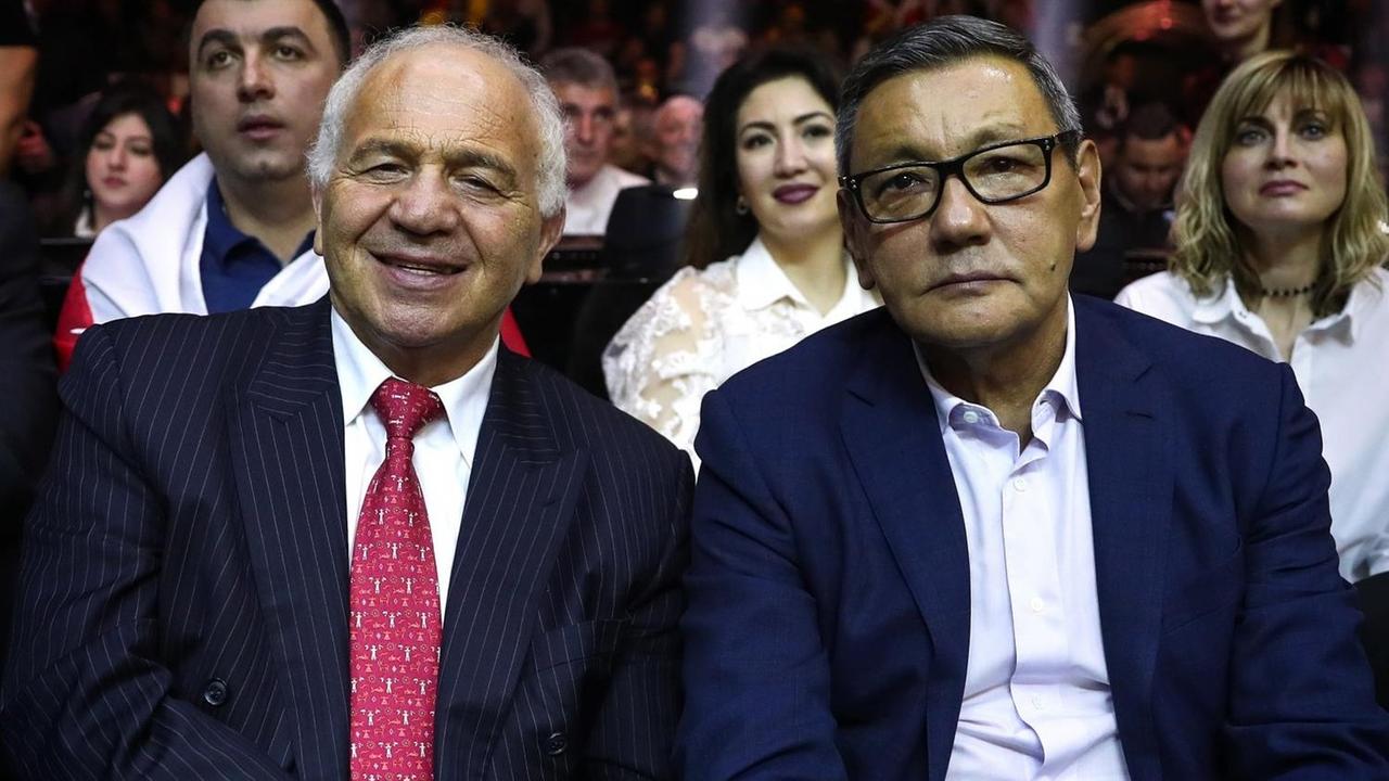 Franco Falcinelli, Vize-Präsident der International Boxing Association (AIBA) and President of the European Boxing AIBA- Präsident Gafur Rakhimov in Sochi.