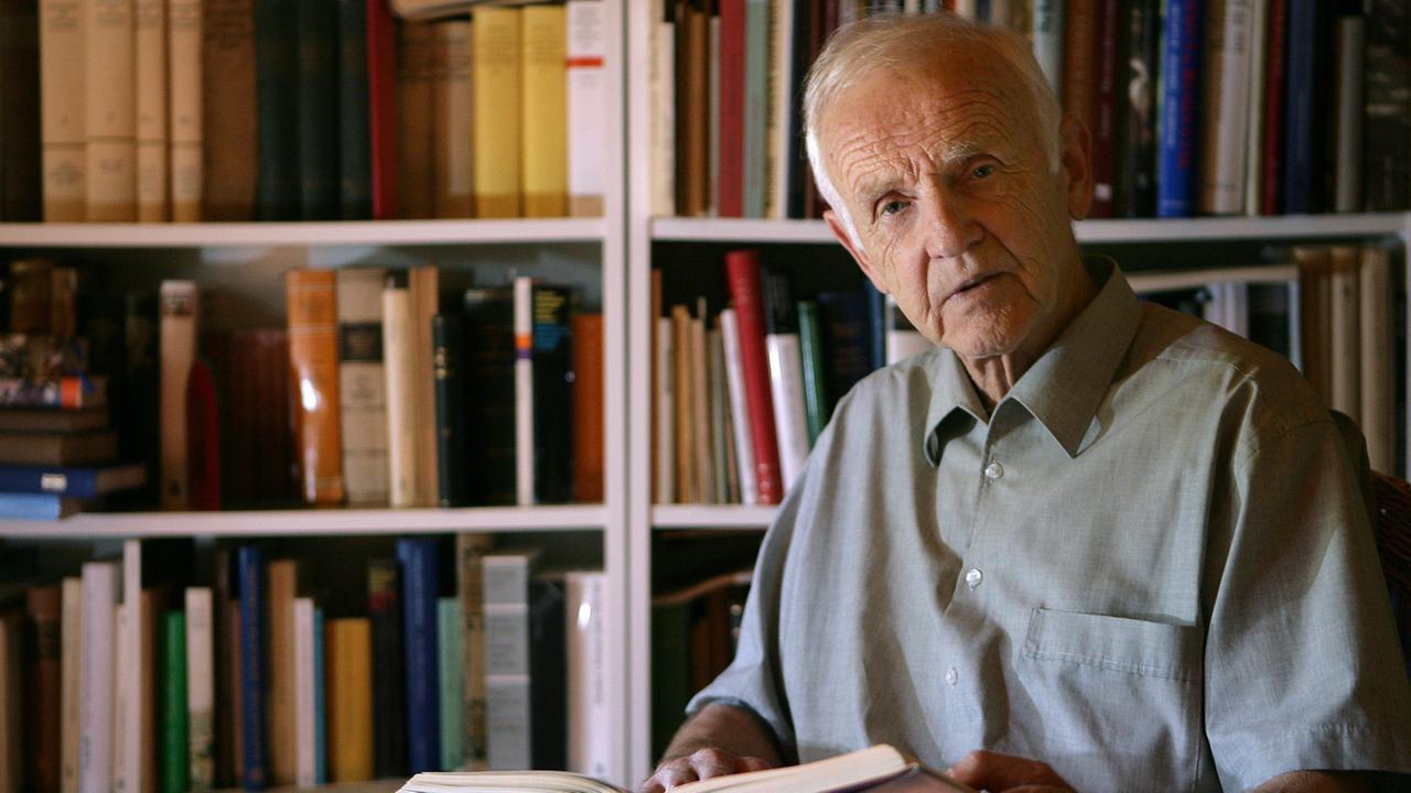 Günter de Bruyn Günter de Bruyn