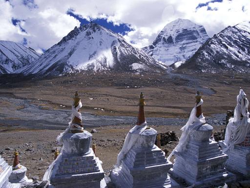Das Dirapuk Monastery nahe des Mount Kailash in Tibet