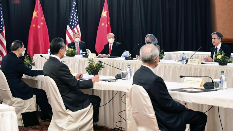 Treffen der amerikanischen und chinesischen Top-Diplomaten in Alaska.