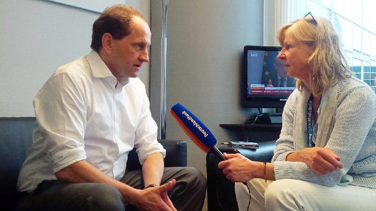 Deutschlandradio Kultur-Korrespondentin Annette Riedel im Gespräch mit Ansip Boustos Deutschlandradio Kultur-Korrespondentin Annette Riedel im Gespräch mit Ansip Boustos