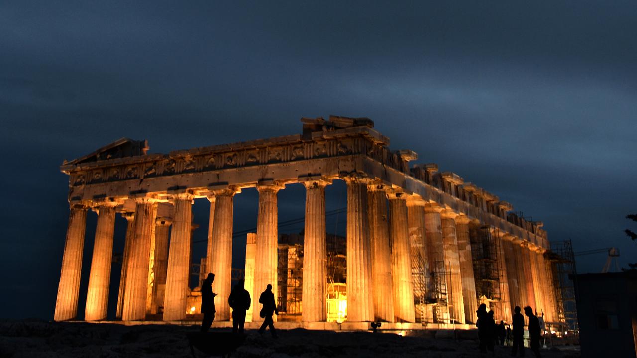 Wahrzeichen Griechenlands: Der Parthenon auf der Athener Akropolis. Wahrzeichen Griechenlands: Der Parthenon auf der Athener Akropolis.